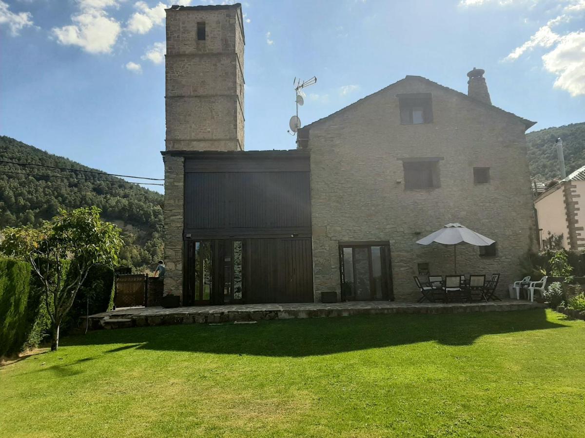 Navasa Villa Kültér fotó